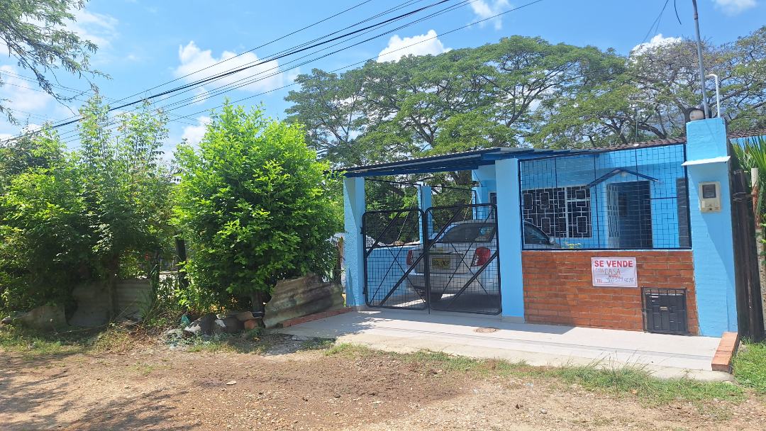 Casa en Apulo (foto 1 de 9)